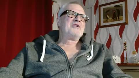 Brian ... online show from February 4, 2026, 9:09 pm