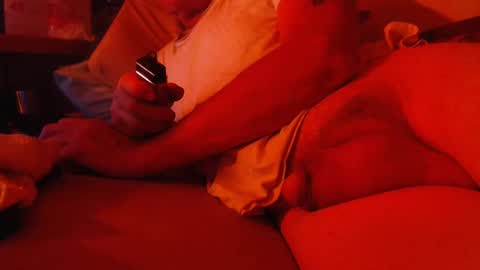 Snapshot of daddiesmonstercock chatting on November 21, 2025, 10:25 am daddiesmonstercock online show from November 21, 2025, 10:25 am