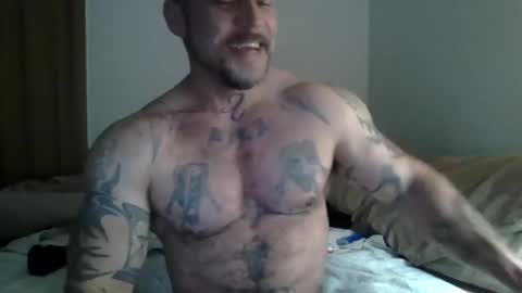 Snapshot of daddy640295 chatting on June 14, 2026, 2:57 am daddy640295 online show from June 14, 2026, 2:57 am