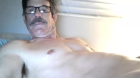 Snapshot of daddy_john57 chatting on February 22, 2026, 12:36 pm daddy_john57 online show from February 22, 2026, 12:36 pm