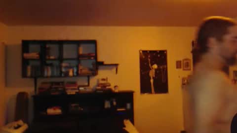 daddy_werewolf online show from April 10, 2026, 7:02 am