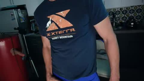 Snapshot of daddycache chatting on June 2, 2026, 3:30 am bas online show from June 2, 2026, 3:30 am