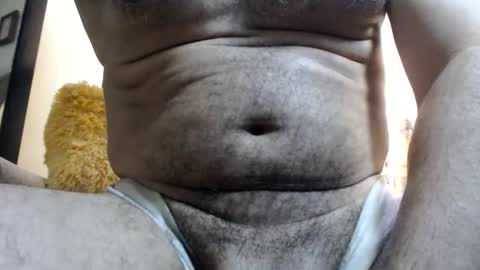 Snapshot of daddyhot_alejandro chatting on May 19, 2026, 4:24 pm Daddyhot Alejandro online show from May 19, 2026, 4:24 pm