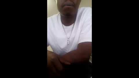 daddylong79 online show from May 20, 2026, 7:14 am