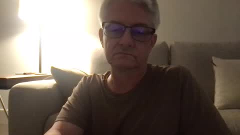 daddymike92883_1 online show from December 14, 2024, 7:18 am