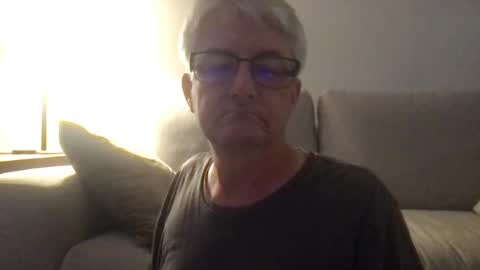 daddymike92883_1 online show from December 30, 2024, 9:05 am