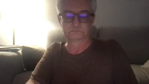 daddymike92883_1 online show from January 9, 2025, 7:42 am