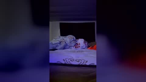 Daddyshytbyrd online show from January 13, 2026, 1:33 am