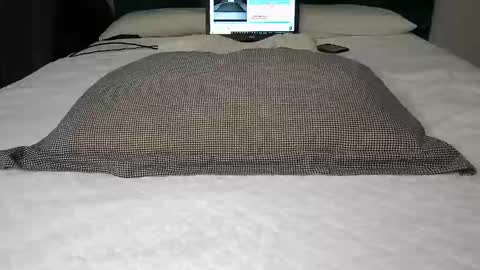 daddyslittleebony online show from November 2, 2025, 10:39 am