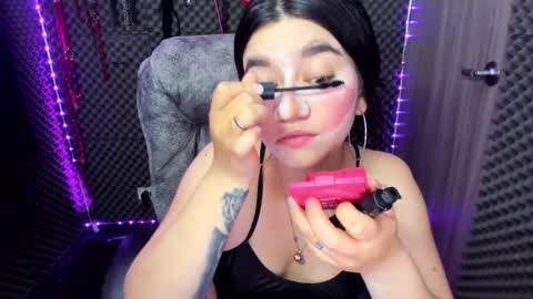 Lili online show from February 20, 2025, 4:25 pm