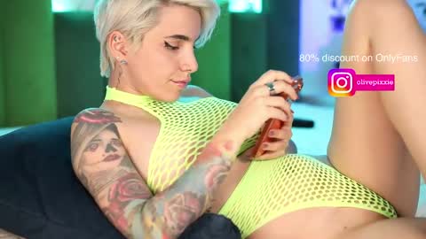 Snapshot of daddyspixxie chatting on April 27, 2026, 3:54 pm daddyspixxie online show from April 27, 2026, 3:54 pm