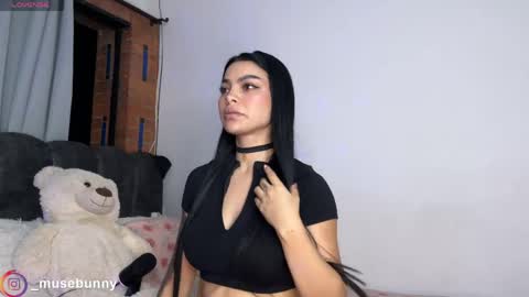 Sophie online show from June 7, 2026, 1:10 am