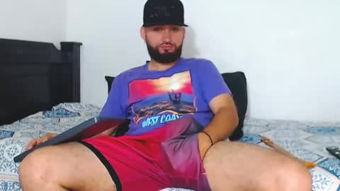 daddytronks17 online show from January 16, 2025, 2:51 am