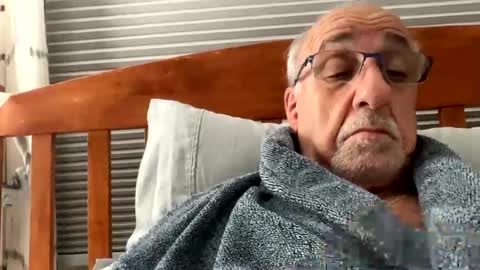 daddyweis online show from May 31, 2026, 4:09 am