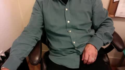 dadooronron69 online show from October 4, 2025, 4:27 pm