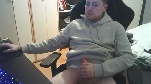 Dae5 online show from February 6, 2026, 8:34 pm