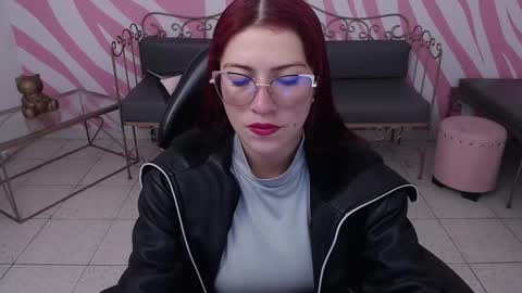 daffne evans online show from November 20, 2025, 8:30 pm