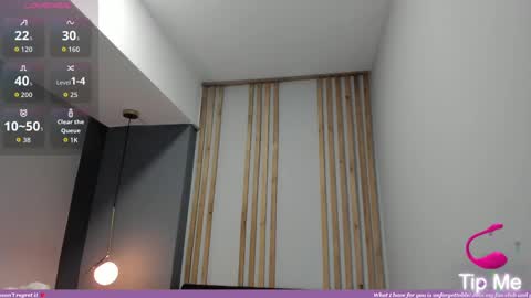 Snapshot of dafne_00 chatting on October 6, 2025, 12:13 pm Dafne online show from October 6, 2025, 12:13 pm