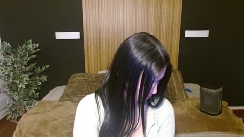 dafne_bss online show from January 24, 2025, 6:03 am