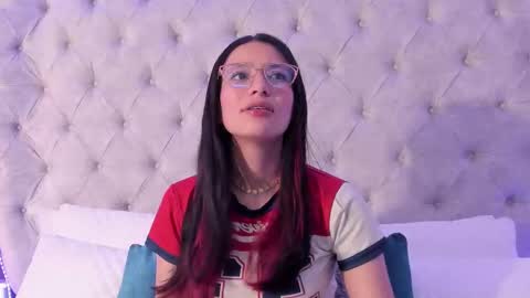 dafne_bss online show from February 17, 2026, 5:04 am