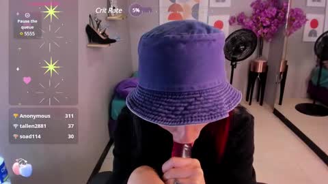 dafne huges online show from February 6, 2025, 11:04 pm