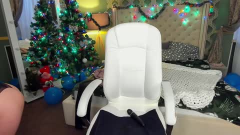 Dafni Mon online show from January 1, 2025, 12:55 pm