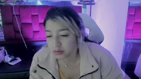 Snapshot of dahiana_dmour chatting on May 11, 2026, 4:04 pm Dahiana online show from May 11, 2026, 4:04 pm