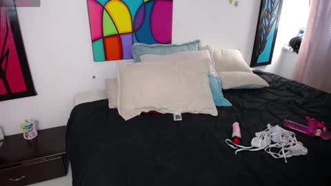 Snapshot of dahiana_sterling chatting on January 17, 2025, 6:23 pm Dahiana online show from January 17, 2025, 6:23 pm