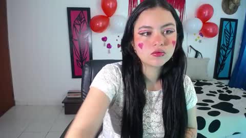 Snapshot of dahiana_sterling chatting on February 14, 2025, 12:14 pm Dahiana online show from February 14, 2025, 12:14 pm