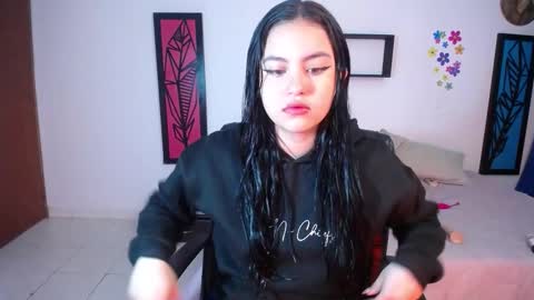 Snapshot of dahiana_sterling chatting on February 15, 2025, 12:22 pm Dahiana online show from February 15, 2025, 12:22 pm