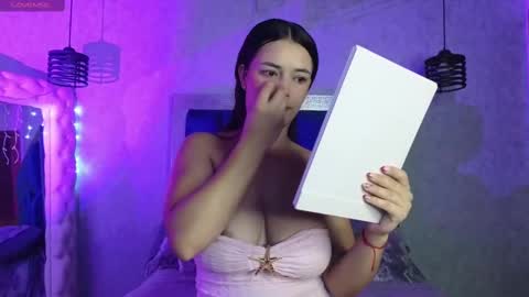 Dahiana online show from October 5, 2025, 11:41 am