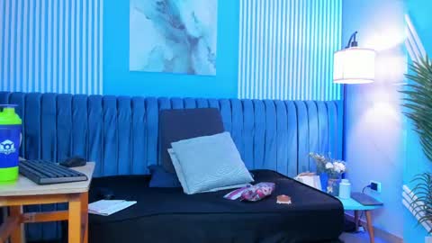 Dahiane Connor online show from April 17, 2026, 11:46 am