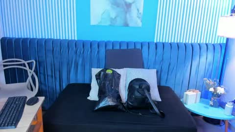 Dahiane Connor online show from April 18, 2026, 11:36 am