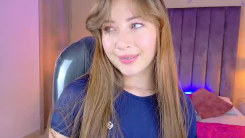 Dahlia online show from March 22, 2026, 4:49 am