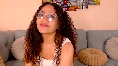 Snapshot of dahliabrowniee chatting on May 9, 2026, 2:06 am Dahli online show from May 9, 2026, 2:06 am