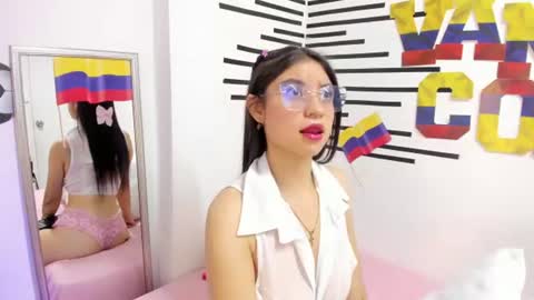 Snapshot of dahliacielo chatting on June 17, 2026, 12:40 pm Dahlia Cielo online show from June 17, 2026, 12:40 pm