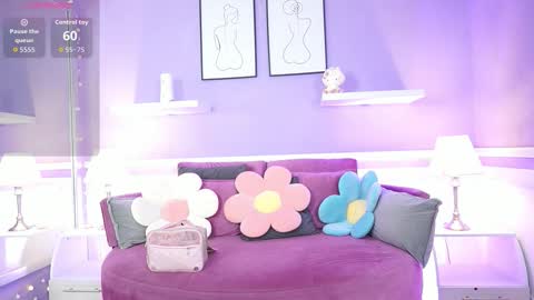 Dahlia Grey online show from March 14, 2026, 11:37 am