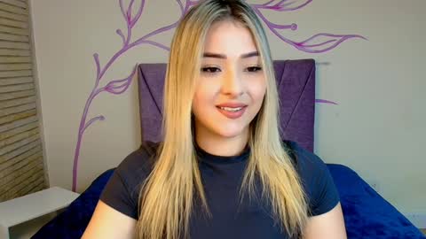 Dahlia online show from January 14, 2025, 7:21 pm