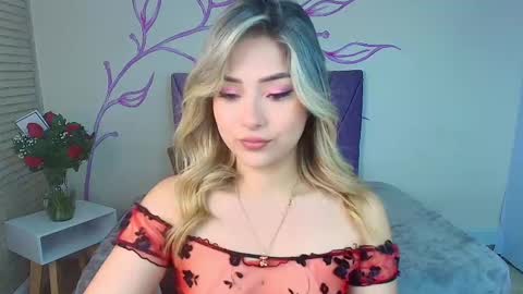 Dahlia online show from February 14, 2025, 8:37 pm