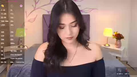 Dahlia online show from September 24, 2025, 8:23 pm