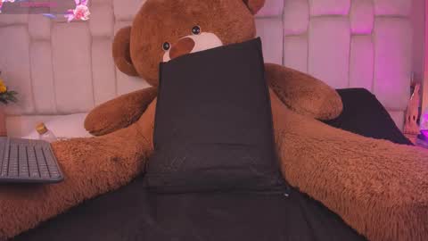 Daia Ortiz  online show from October 3, 2025, 9:12 pm