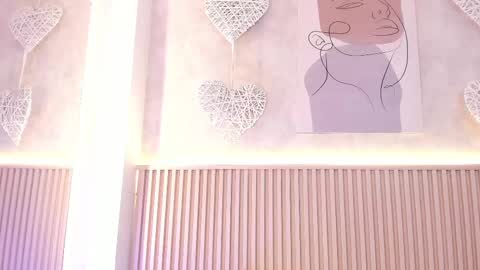 Daiana online show from September 17, 2025, 7:04 pm