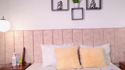 Snapshot of daiki_hot chatting on January 7, 2026, 3:31 am Juls online show from January 7, 2026, 3:31 am