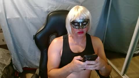 Snapshot of daiko42 chatting on May 20, 2026, 5:13 am daiko42 online show from May 20, 2026, 5:13 am