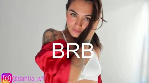 daila_ online show from February 17, 2026, 2:13 pm