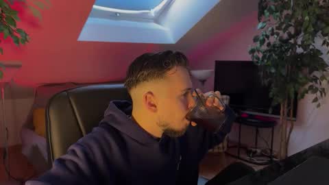 Daimon  online show from February 21, 2026, 10:38 am