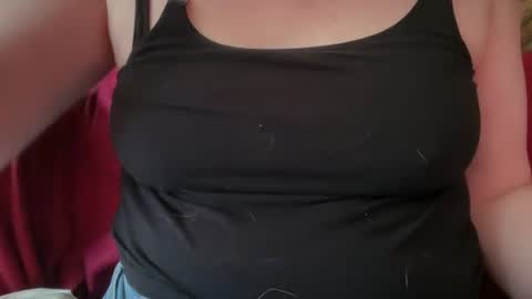 Snapshot of dairystation chatting on June 21, 2026, 11:29 pm Mx Mommy Moo online show from June 21, 2026, 11:29 pm