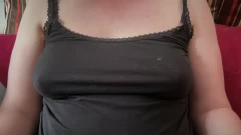 Snapshot of dairystation chatting on July 3, 2026, 10:49 pm Mx Mommy Moo online show from July 3, 2026, 10:49 pm