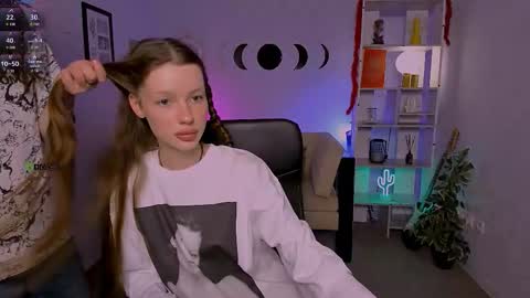 Snapshot of daisy_baby_ chatting on March 27, 2026, 9:03 pm daisy online show from March 27, 2026, 9:03 pm