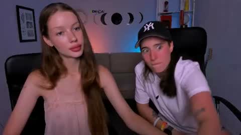 Snapshot of daisy_baby_ chatting on July 19, 2026, 7:17 pm daisy online show from July 19, 2026, 7:17 pm
